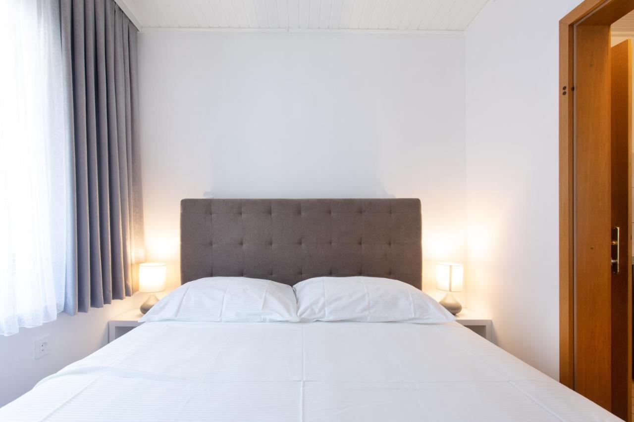 Apartmaji Pri Perotu Izola Eksteriør billede